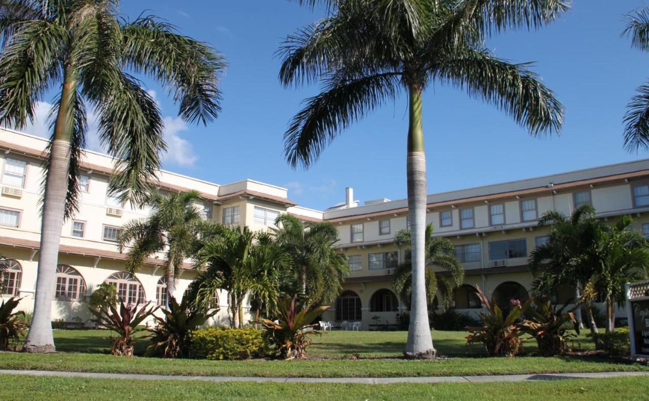 Crystal Bay Historic Hotel Αγία Πετρούπολη Εξωτερικό φωτογραφία
