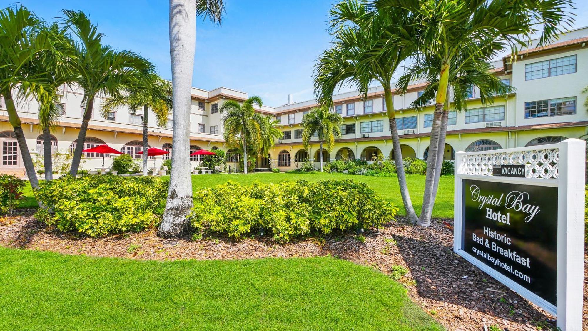 Crystal Bay Historic Hotel Αγία Πετρούπολη Εξωτερικό φωτογραφία