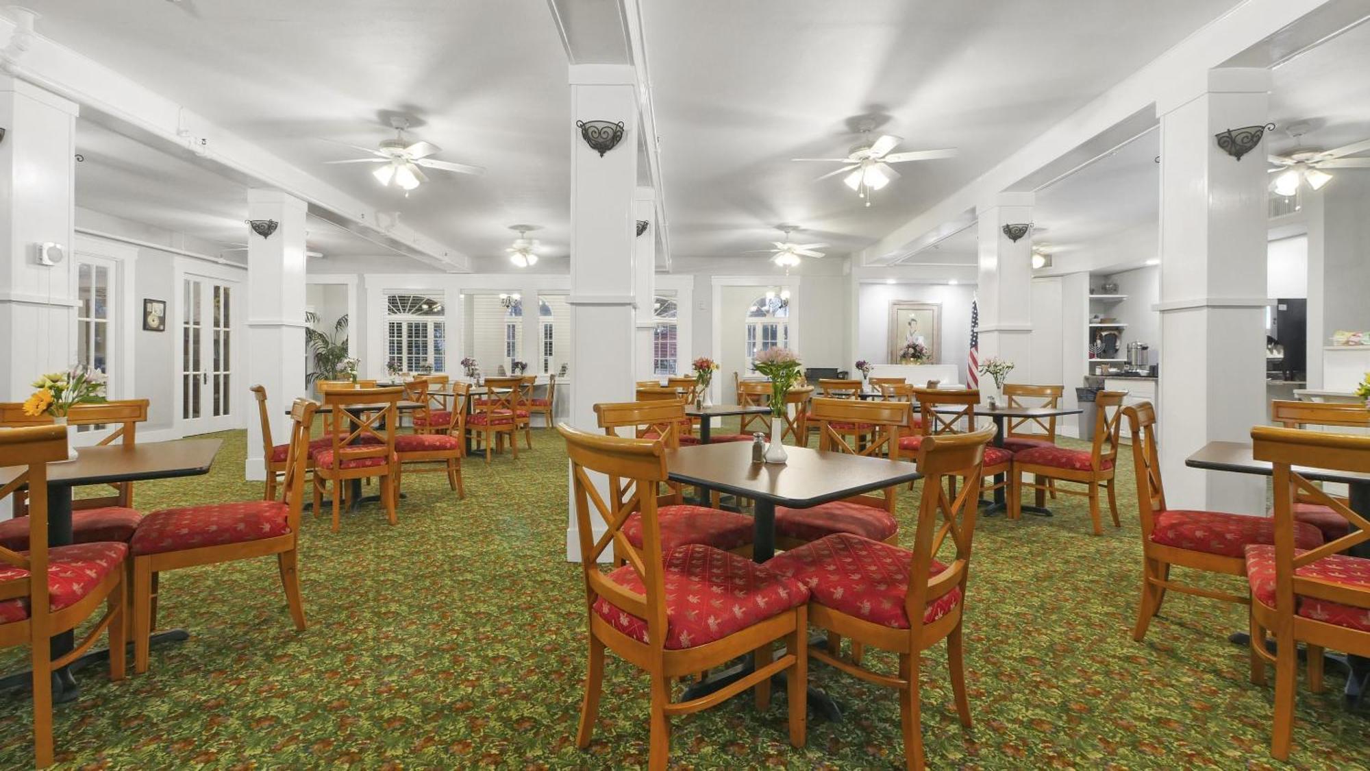 Crystal Bay Historic Hotel Αγία Πετρούπολη Εξωτερικό φωτογραφία